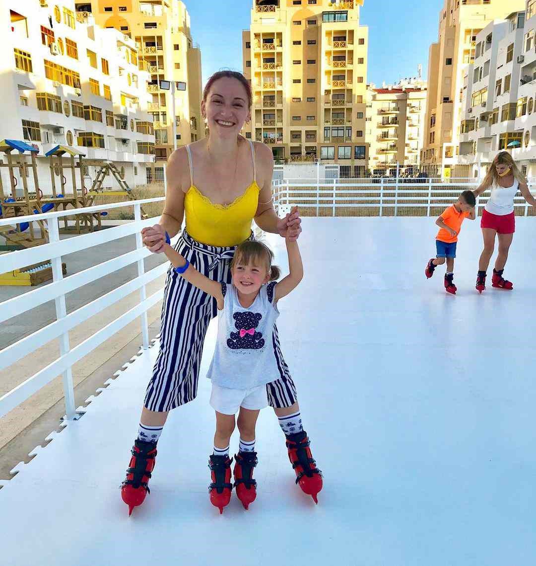 Family Fun on Super-Glide Ice Rink